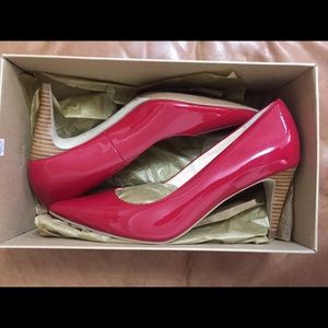 Cole Haan Air Juliana Pump 75 in Tango Red Patent